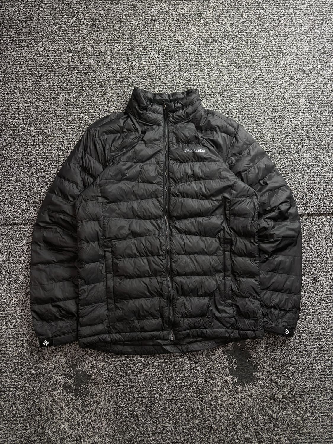 컬럼비아 고프코어 경량 다운 점퍼 3085 상품이미지2