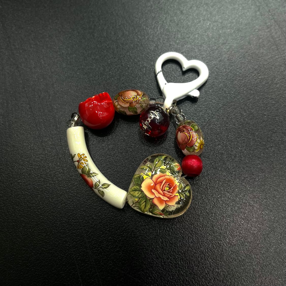 [ frisilroom ] 빈티지 레드 스컬 비즈 키링 상품이미지3