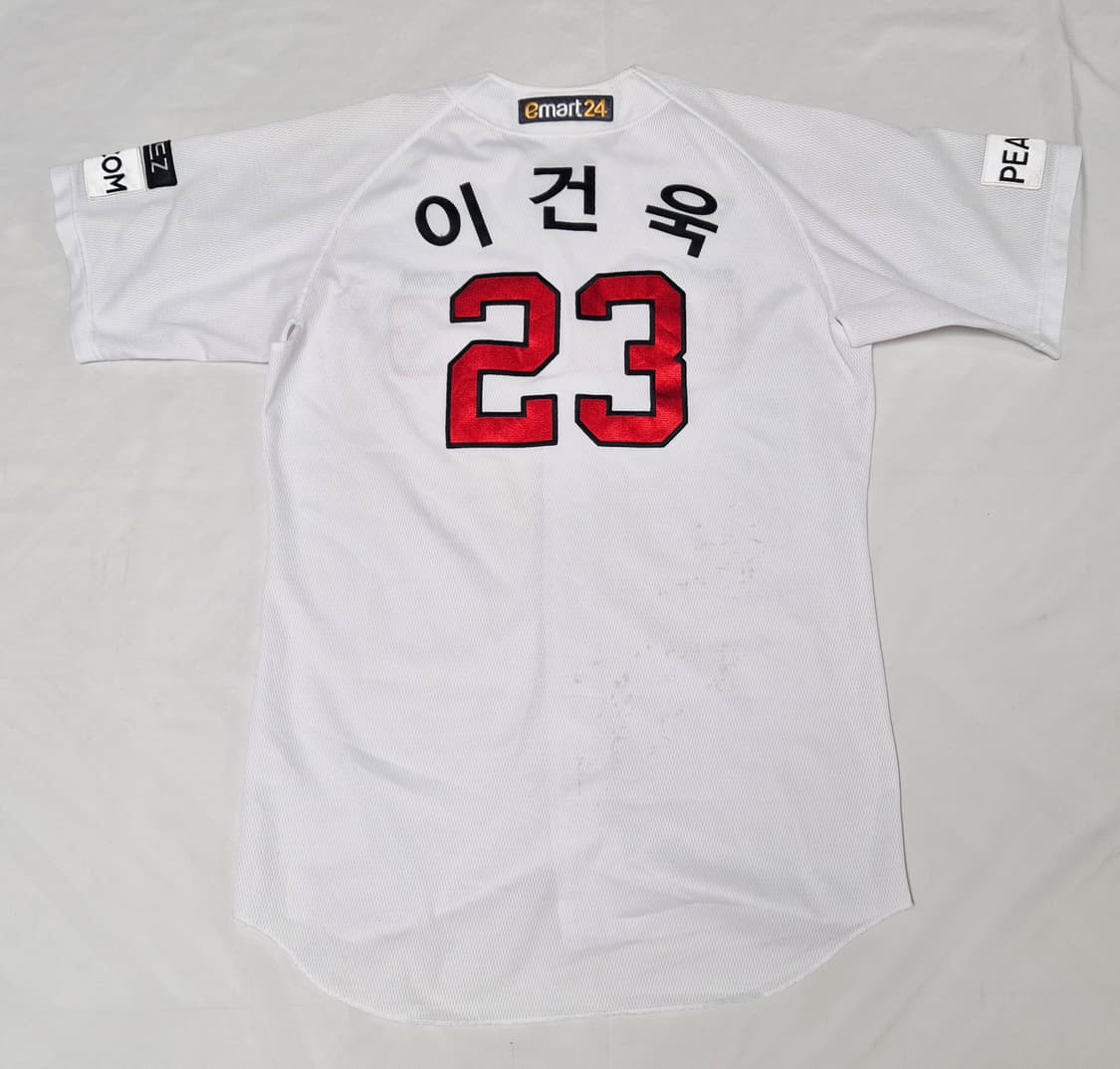 SSG 랜더스 홈 이건욱 실착 유니폼 팝니다 상품이미지2