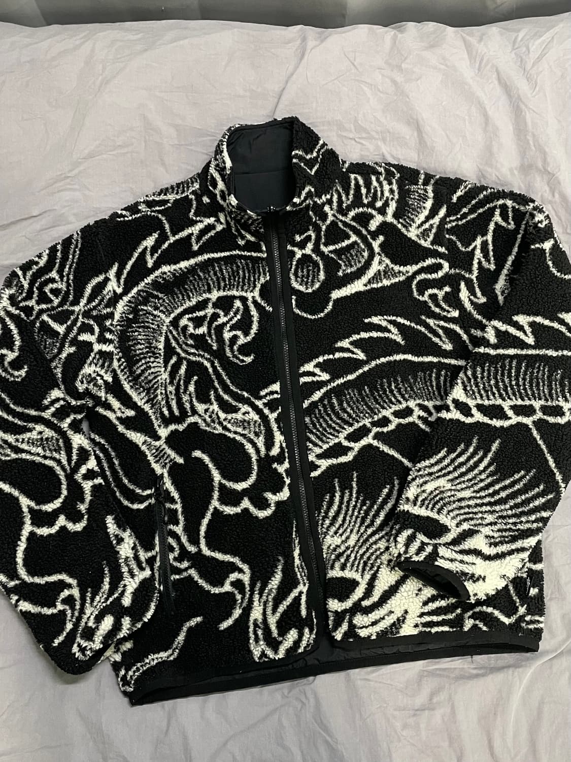 스투시 드래곤쉐르파 리버시블 플리스 상품이미지1