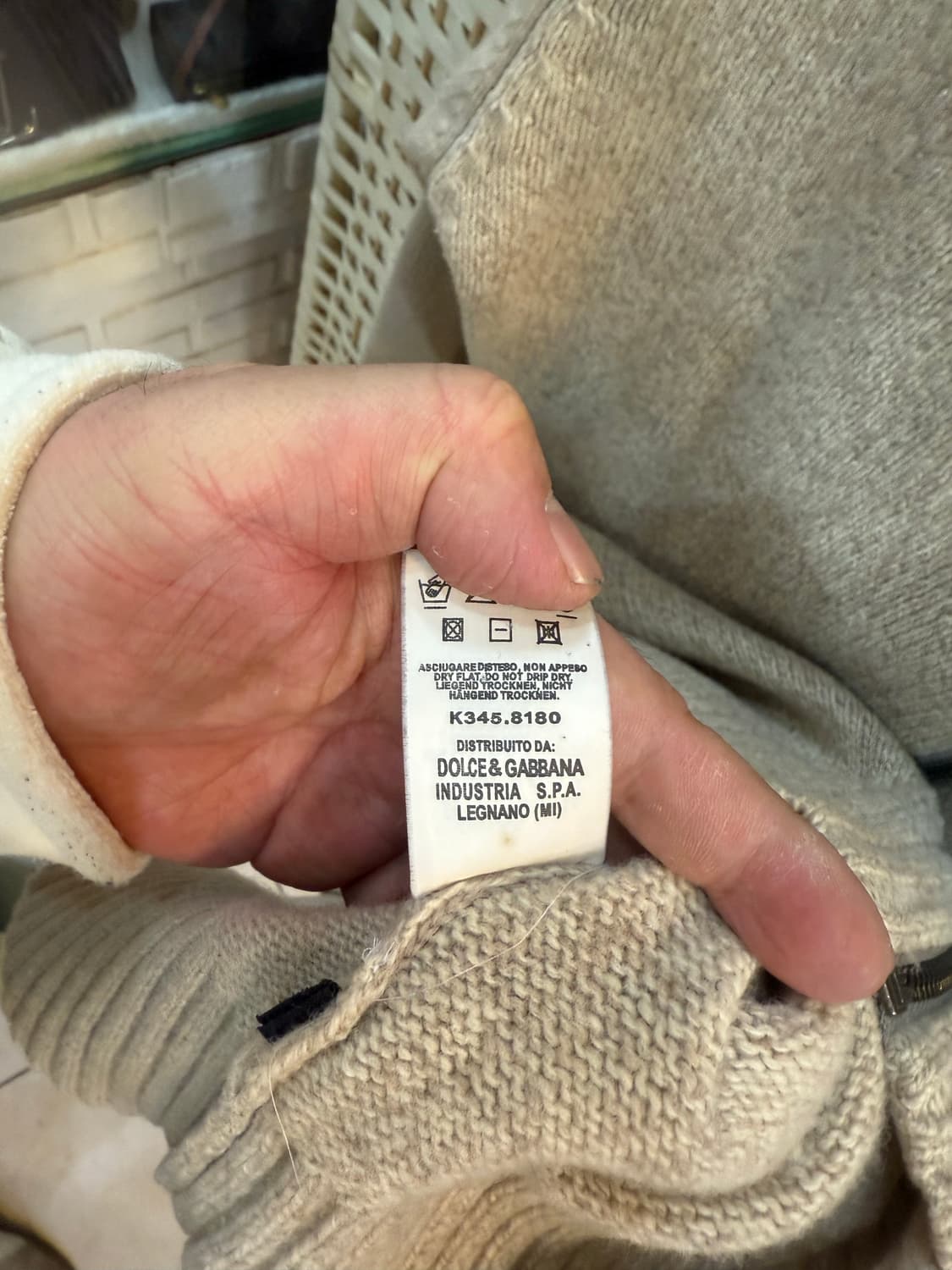 50/105 정품 돌체앤가바나 니트집업 팝니다 상품이미지7