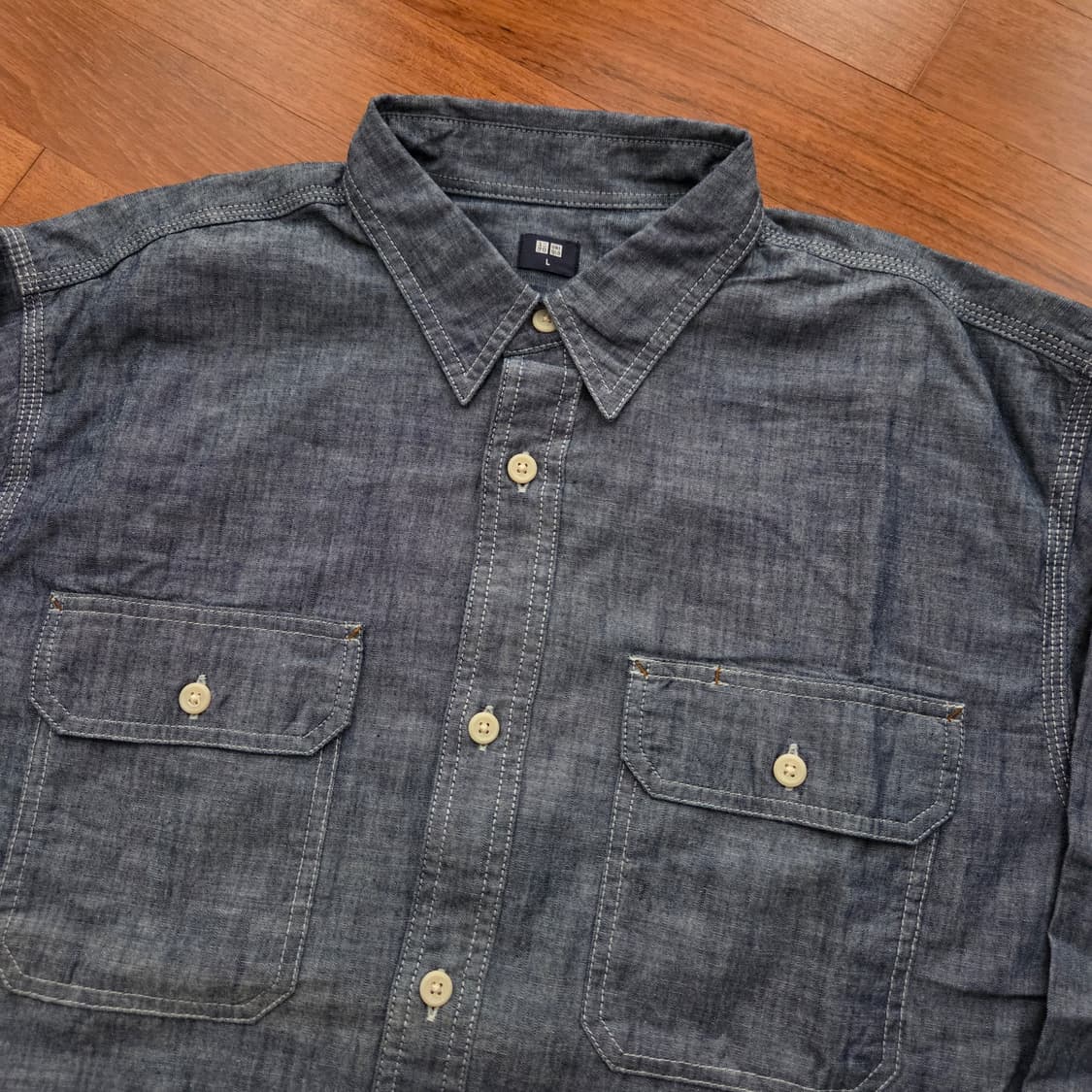 유니클로 샴브레이 워크셔츠  L사이즈 상품이미지2