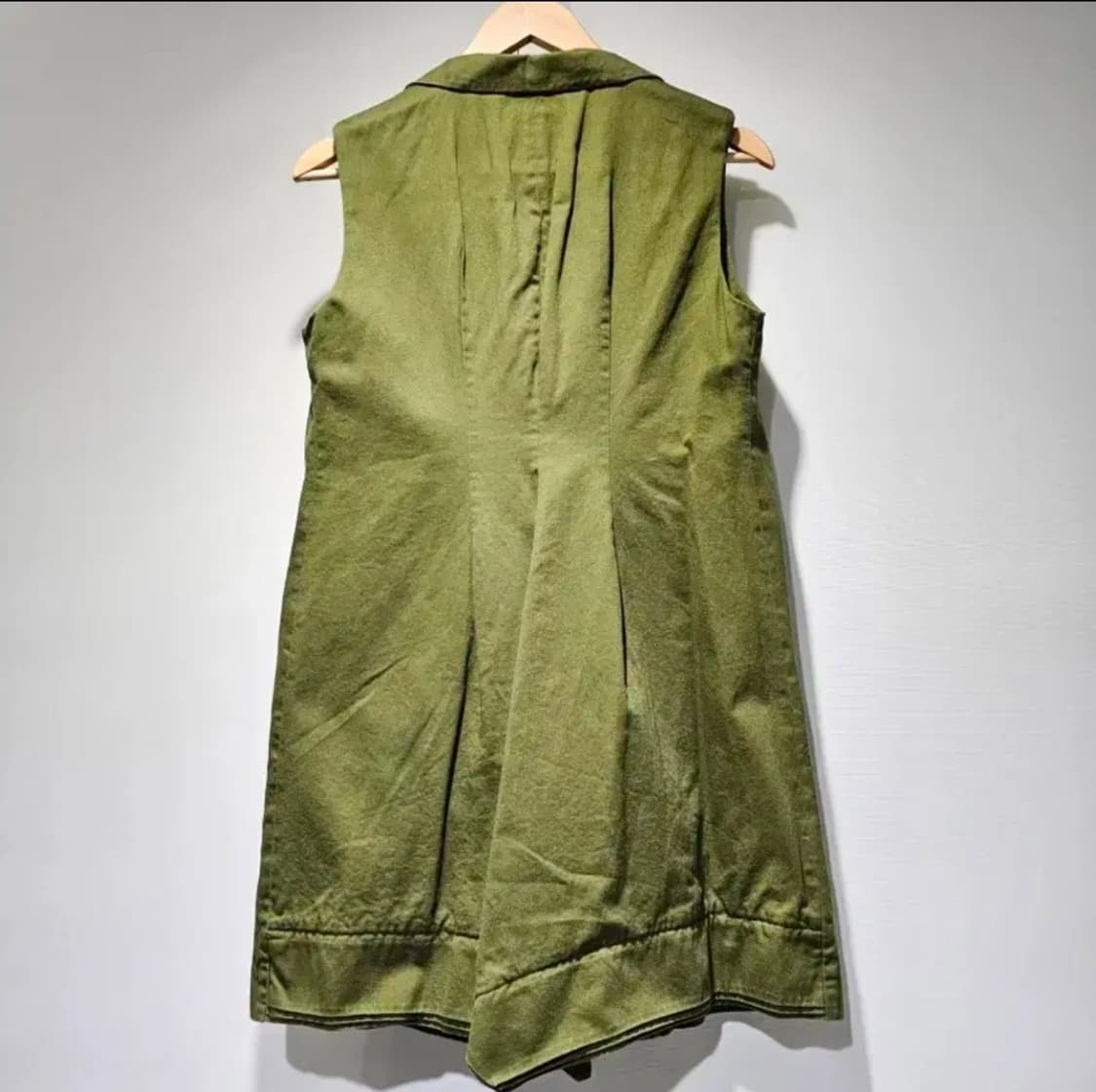 구호(KUHO) 카키 롱 베스트 ~55반 상품이미지2