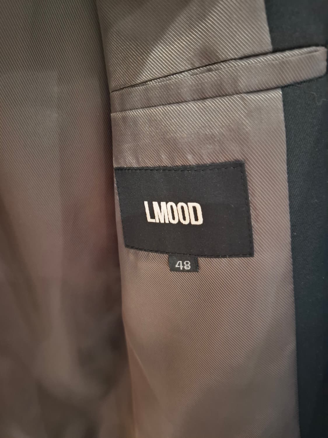 LMOOD 심플 블랙 자켓 상품이미지3