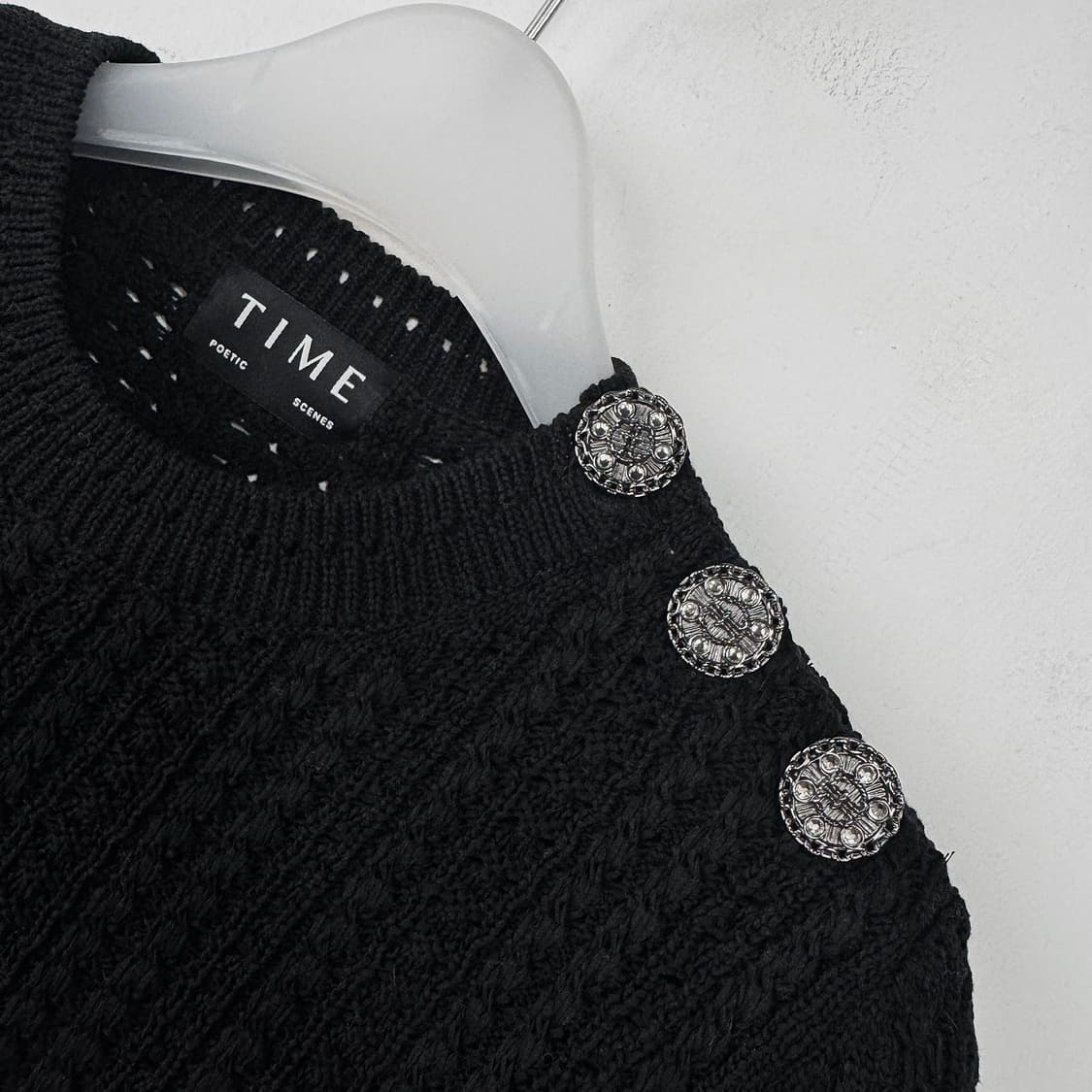 타임 TIME 크리스탈 버튼 반팔 니트 상품이미지3