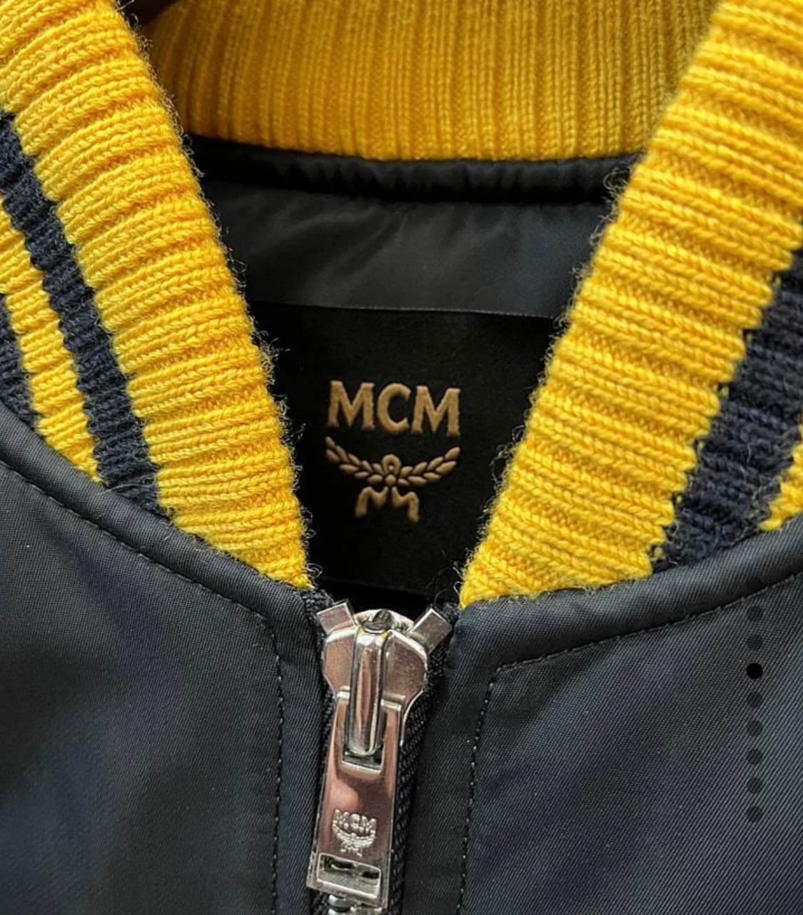 105) MCM 17ss 펑크에토스 스터드 봄버자켓 상품이미지3
