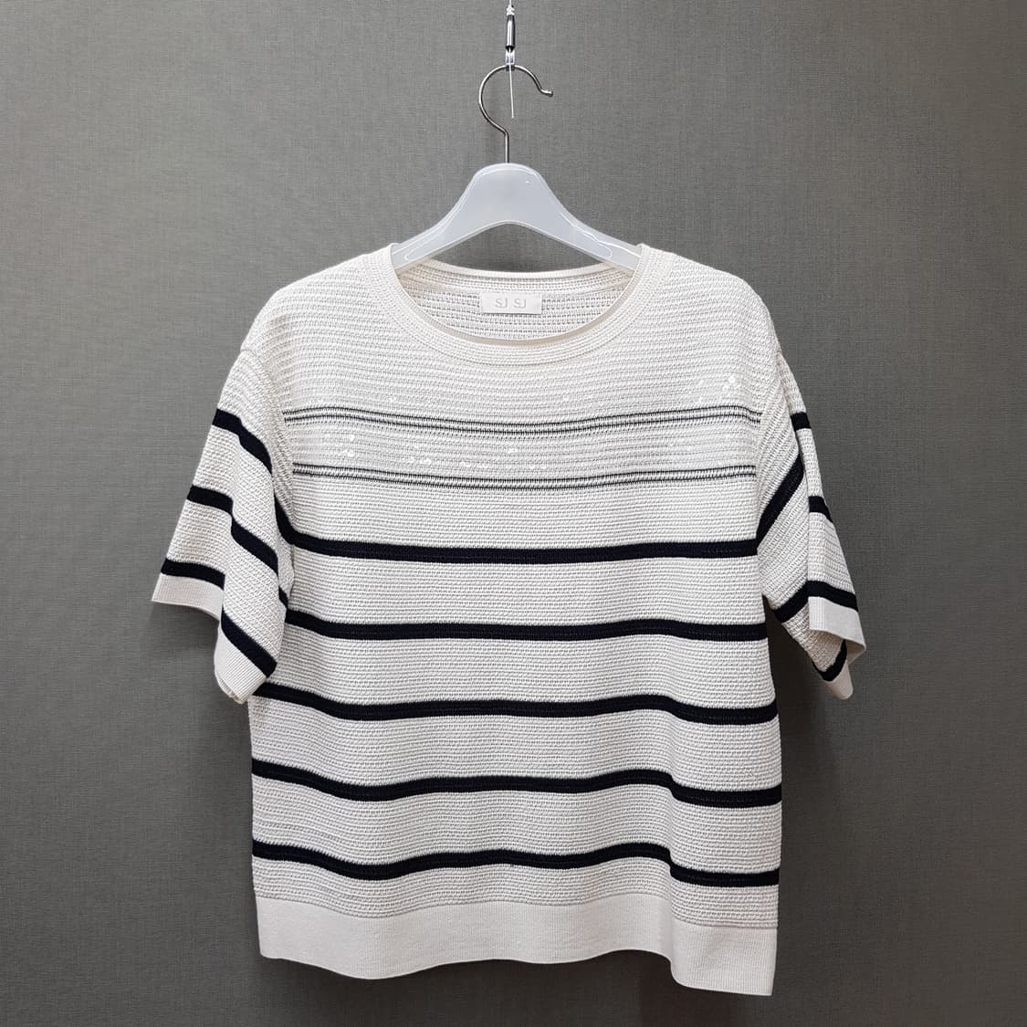 한섬 SJSJ 2024 반팔 니트 F사이즈 상품이미지1