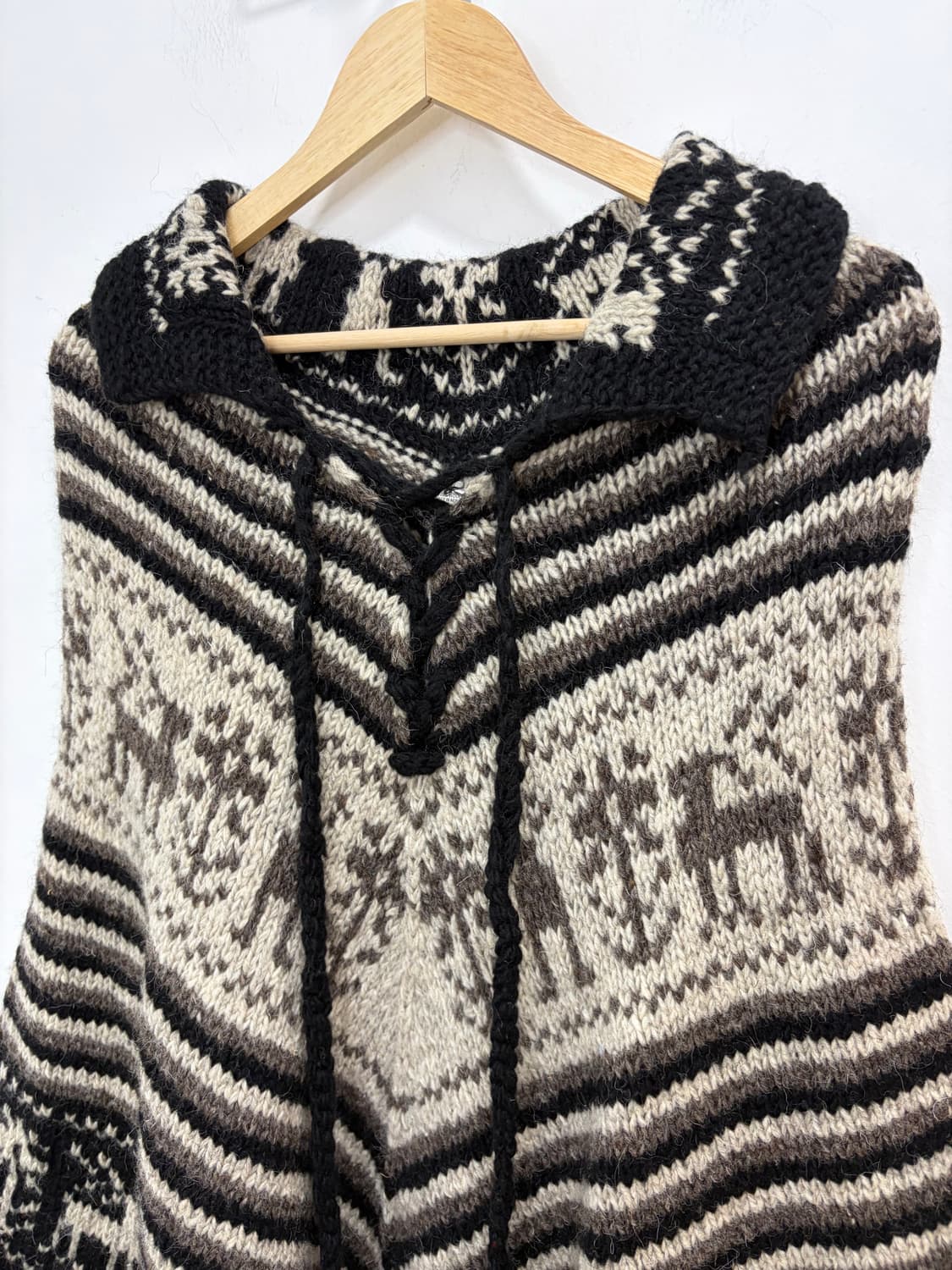 노르딕 모리 케이프 망토 상품이미지7