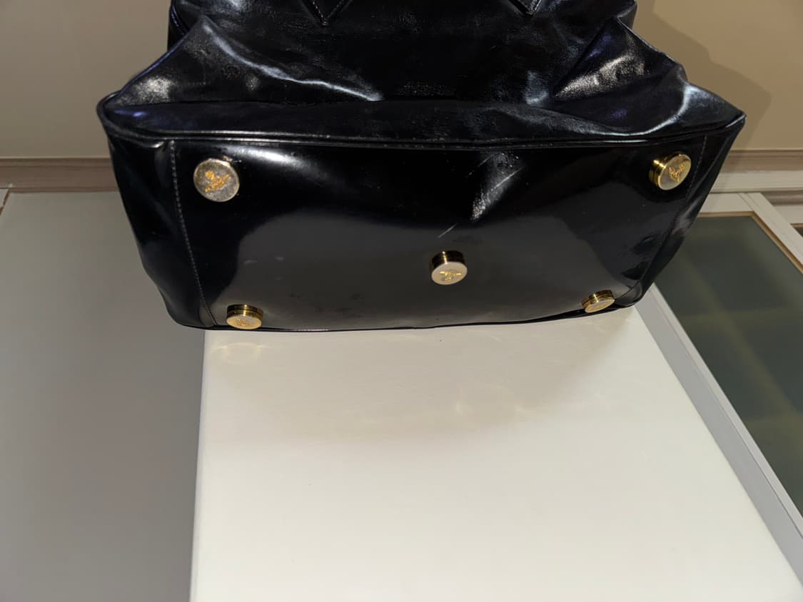 비비안웨스트우드 야스민 레더 토트백 상품이미지4