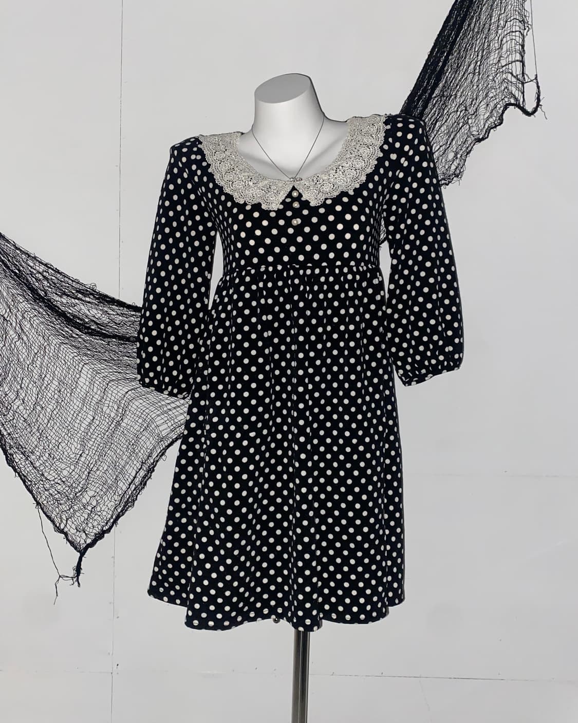 ꒰ঌ C.D.S 공겜여주 로걀 도트 원피스 ໒꒱ 상품이미지1