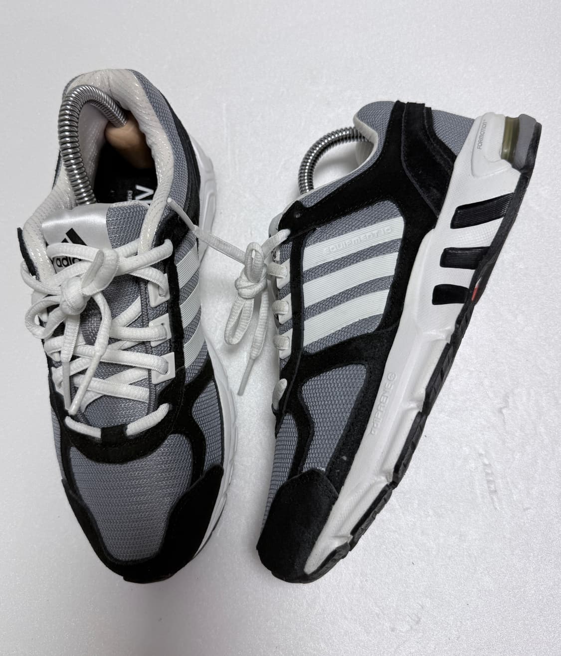 아디다스 러닝화 스니커즈 그레이230 상품이미지1