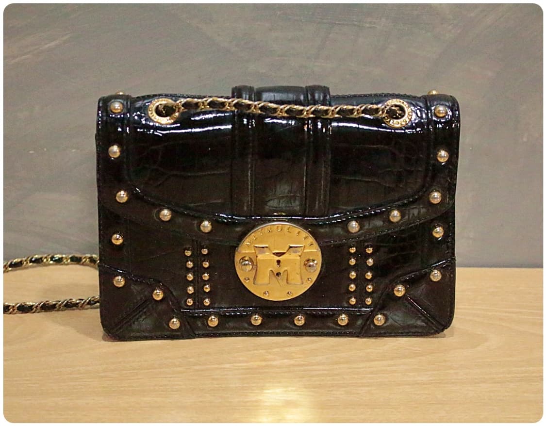 메트로시티 에나멜 가죽 스터드 체인백 상품이미지3