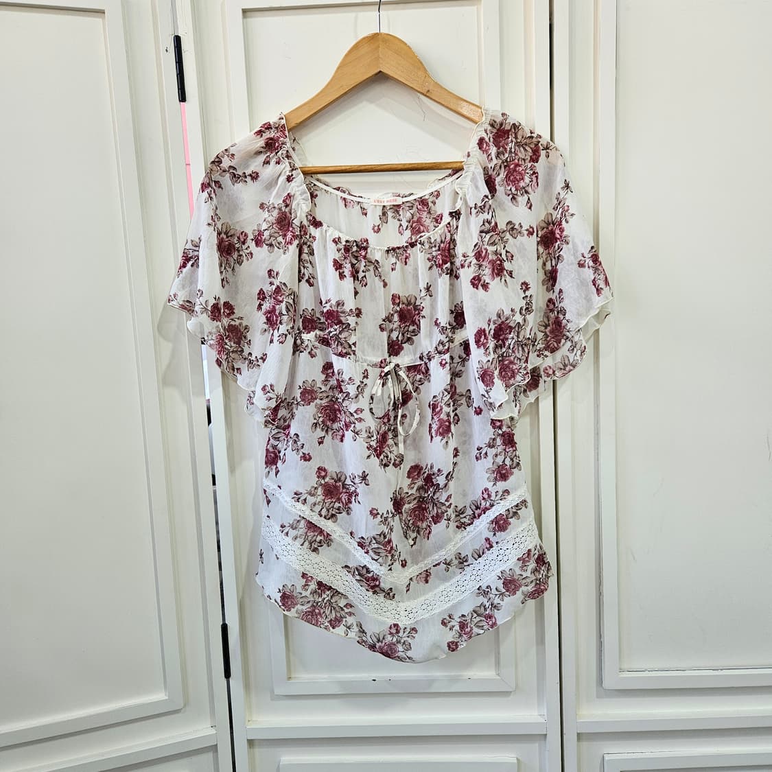 (LEST ROSE) 로즈 쉬폰 프릴 블라우스 상품이미지1