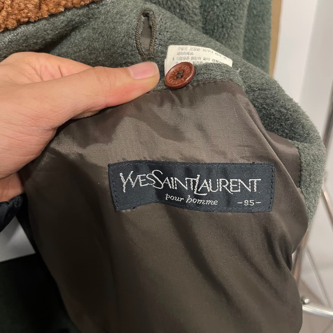 입생로랑 YSL 시어링 카라 탈 부착 울 코트 상품이미지7