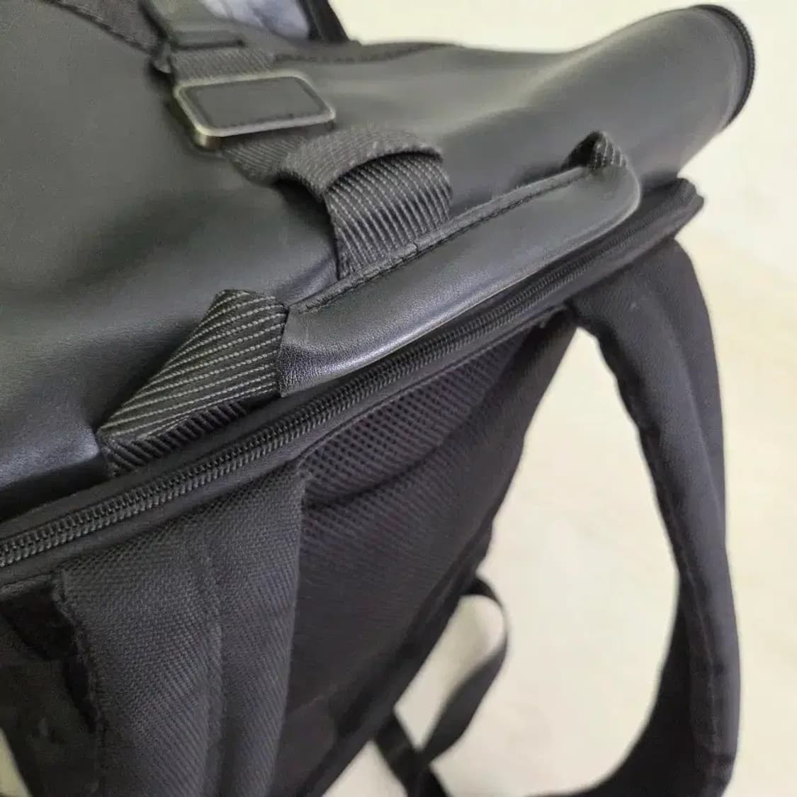 투미 알파브라보 런던 롤탑 백팩 상품이미지7