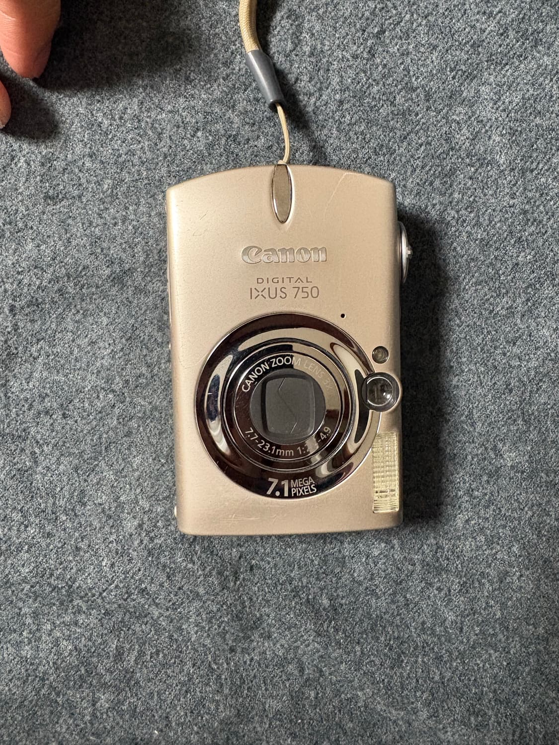 캐논 익서스750 ixus750 원희 디카 판매합니다. 상품이미지2