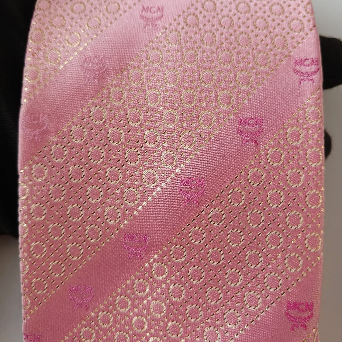 MCM 실크 핑크 자수 로고 패턴 넥타이 8.4cm A+등급 A19326 상품이미지7