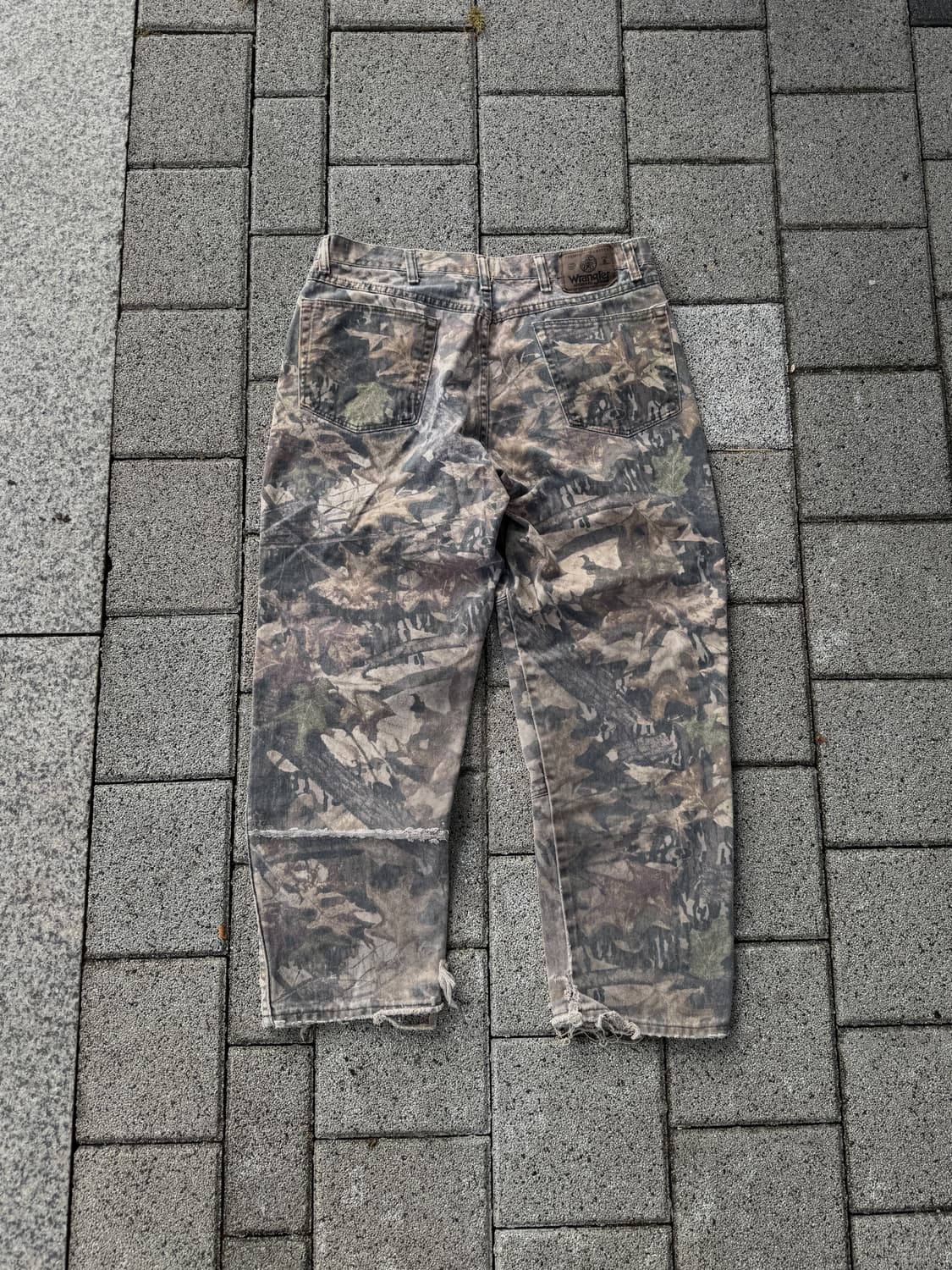 36x30 랭글러 리얼트리 카모 더블니 팬츠 상품이미지2