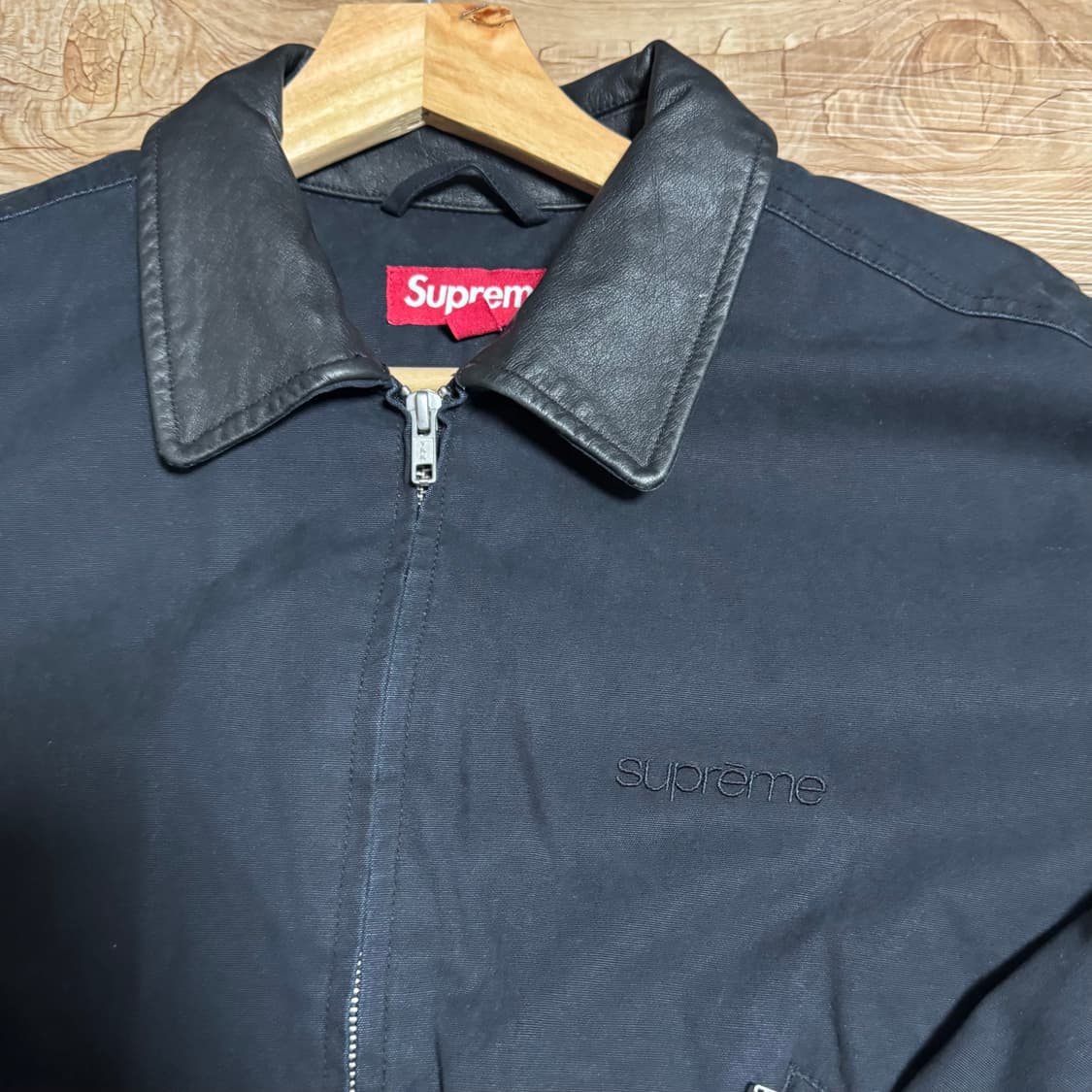 L)슈프림 레더 칼라 유틸리티 자켓 블랙 상품이미지2