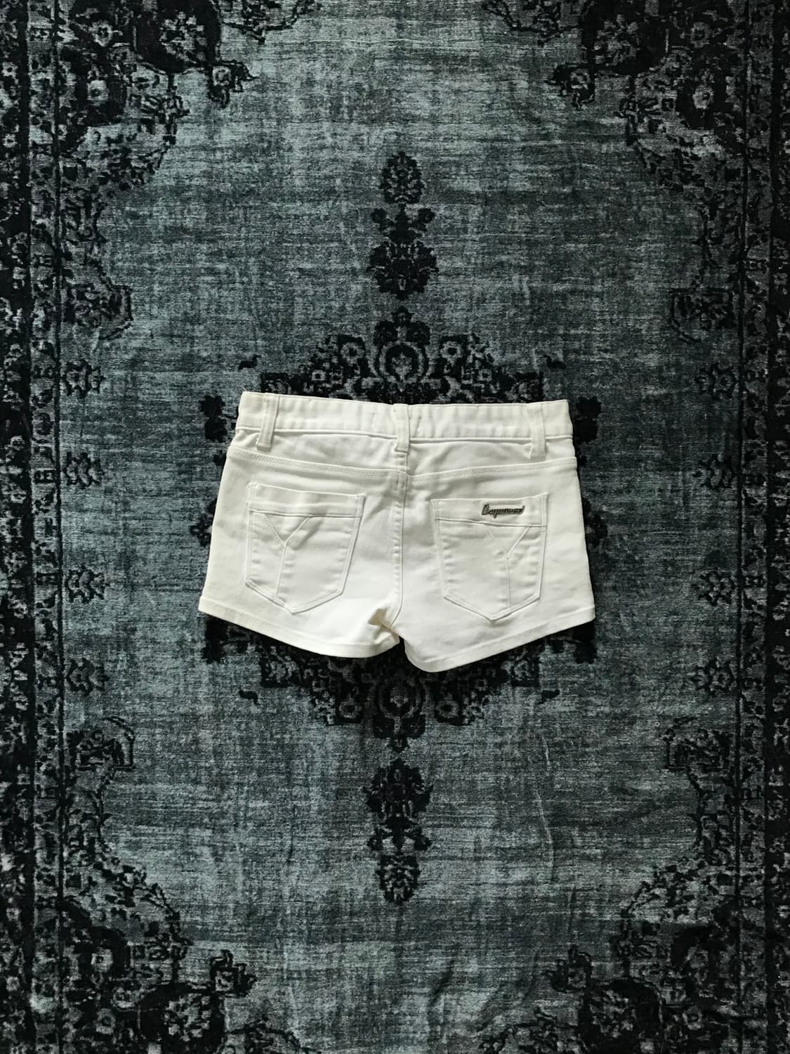 Dsquared2 지퍼 화이트 숏팬츠 상품이미지2