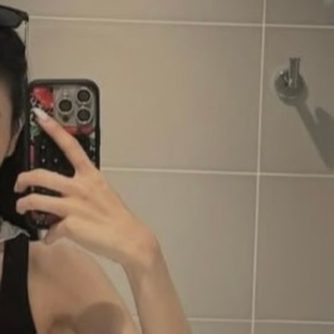 와일드플라워 Ming Lee 밍 리 체리 호피 아이폰 케이스 상품이미지3