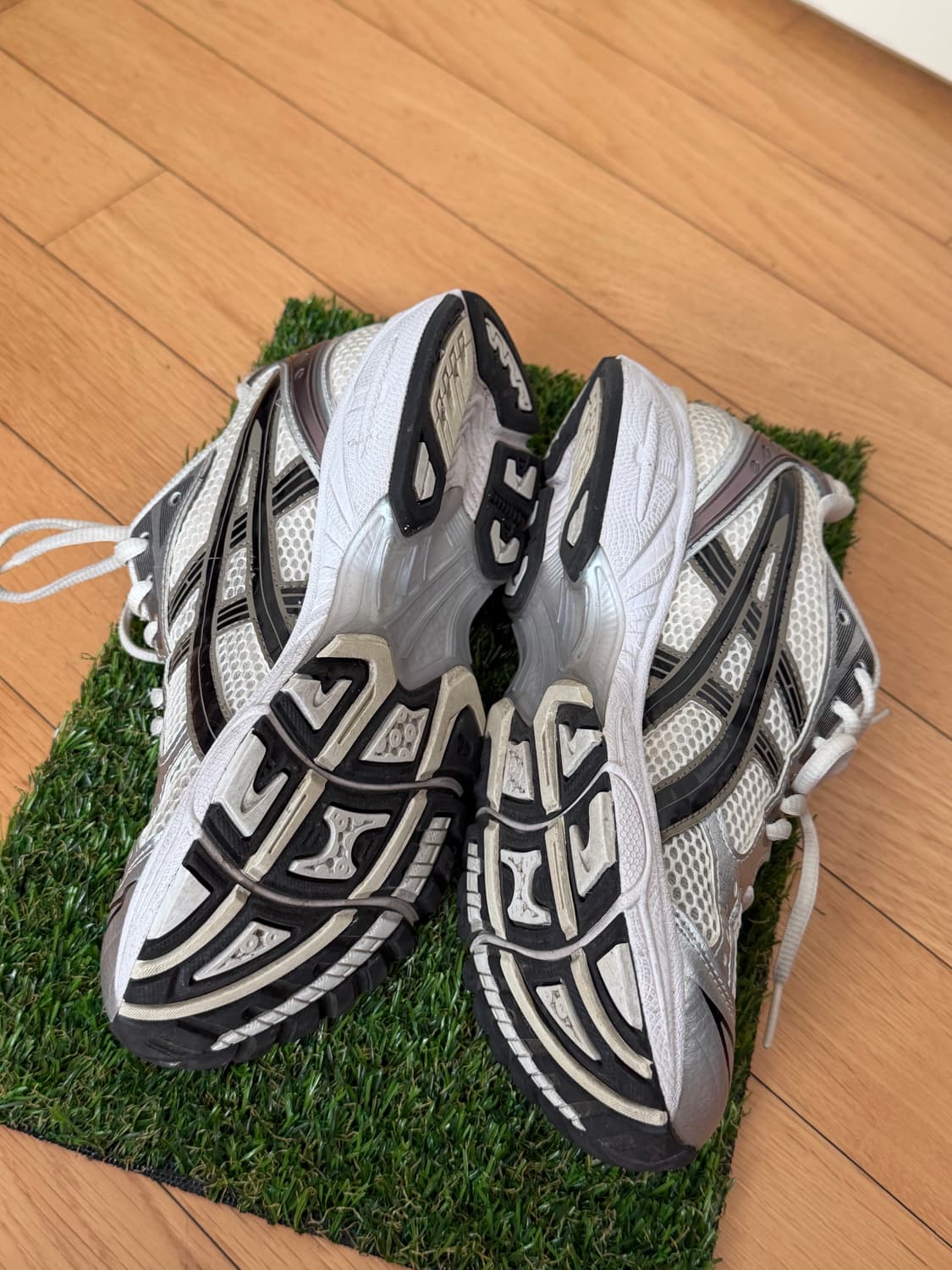 아식스 젤 카야노 14 크림 블랙 (250) 상품이미지5