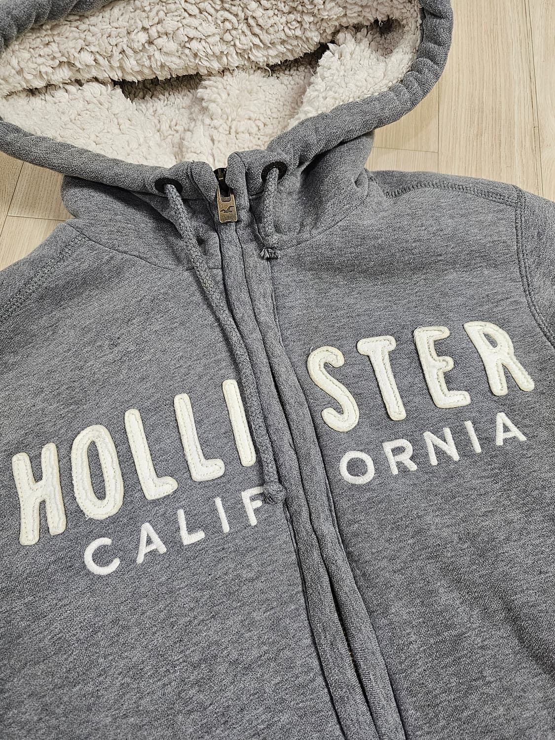 [L] 홀리스터 네이비 셰르파 양털 안감 후드 집업 상품이미지3