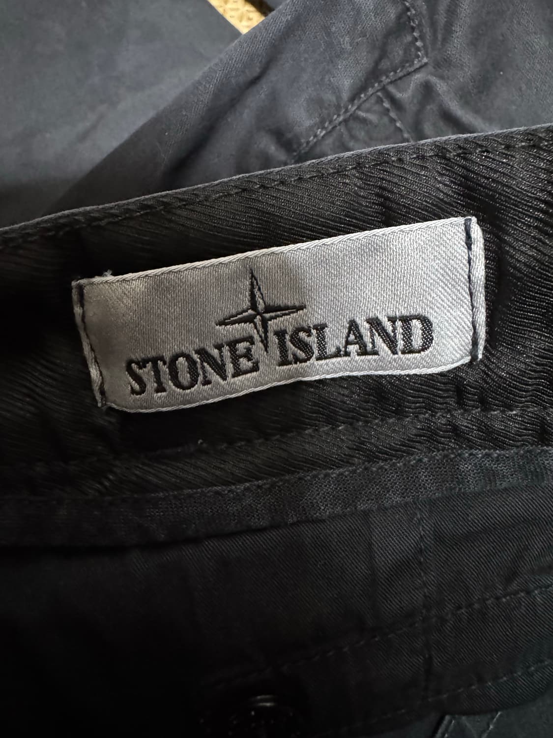 32 스톤아일랜드 스키니핏 카고 팬츠 상품이미지8