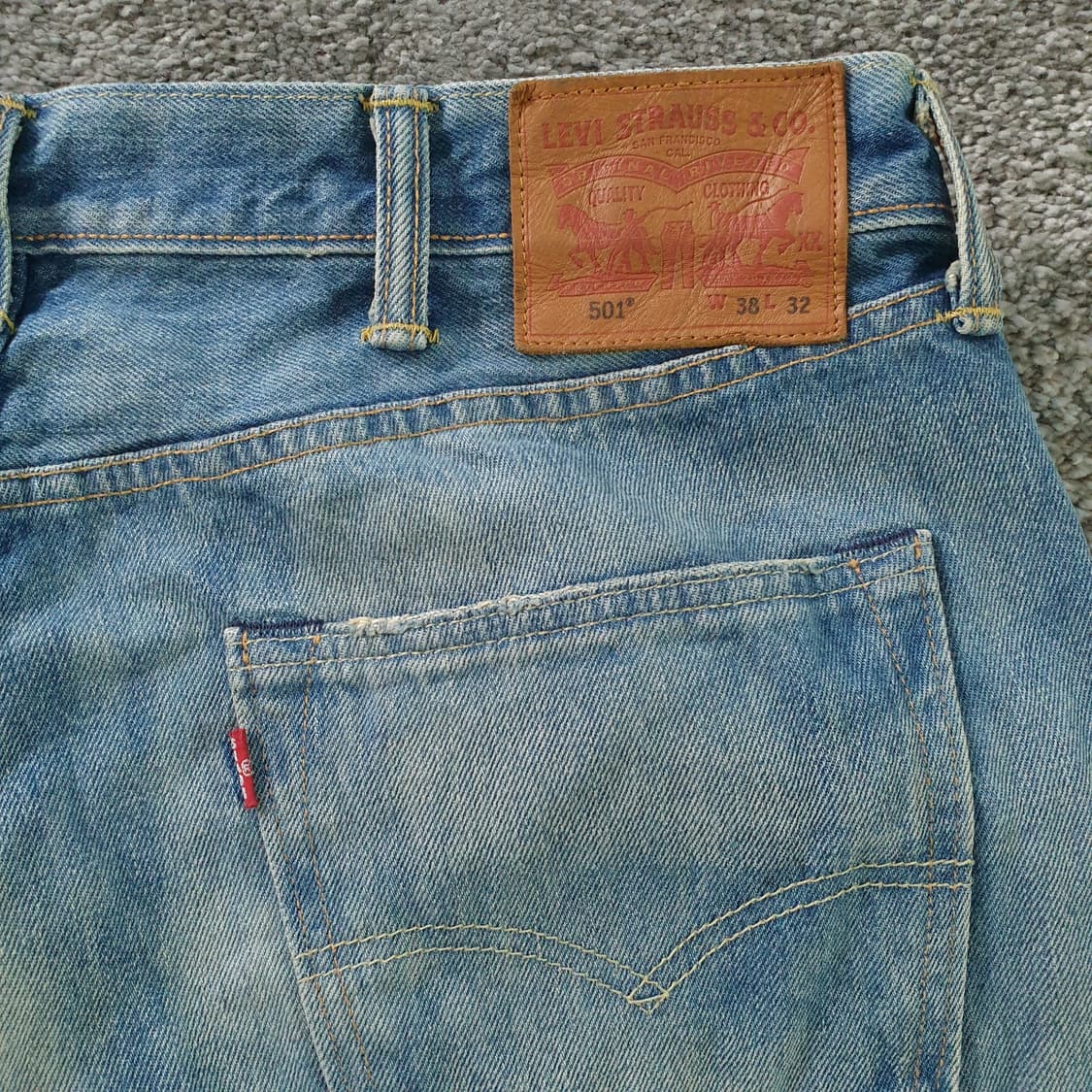 LEVI'S 501 데미지 워싱 데님 팬츠 상품이미지3