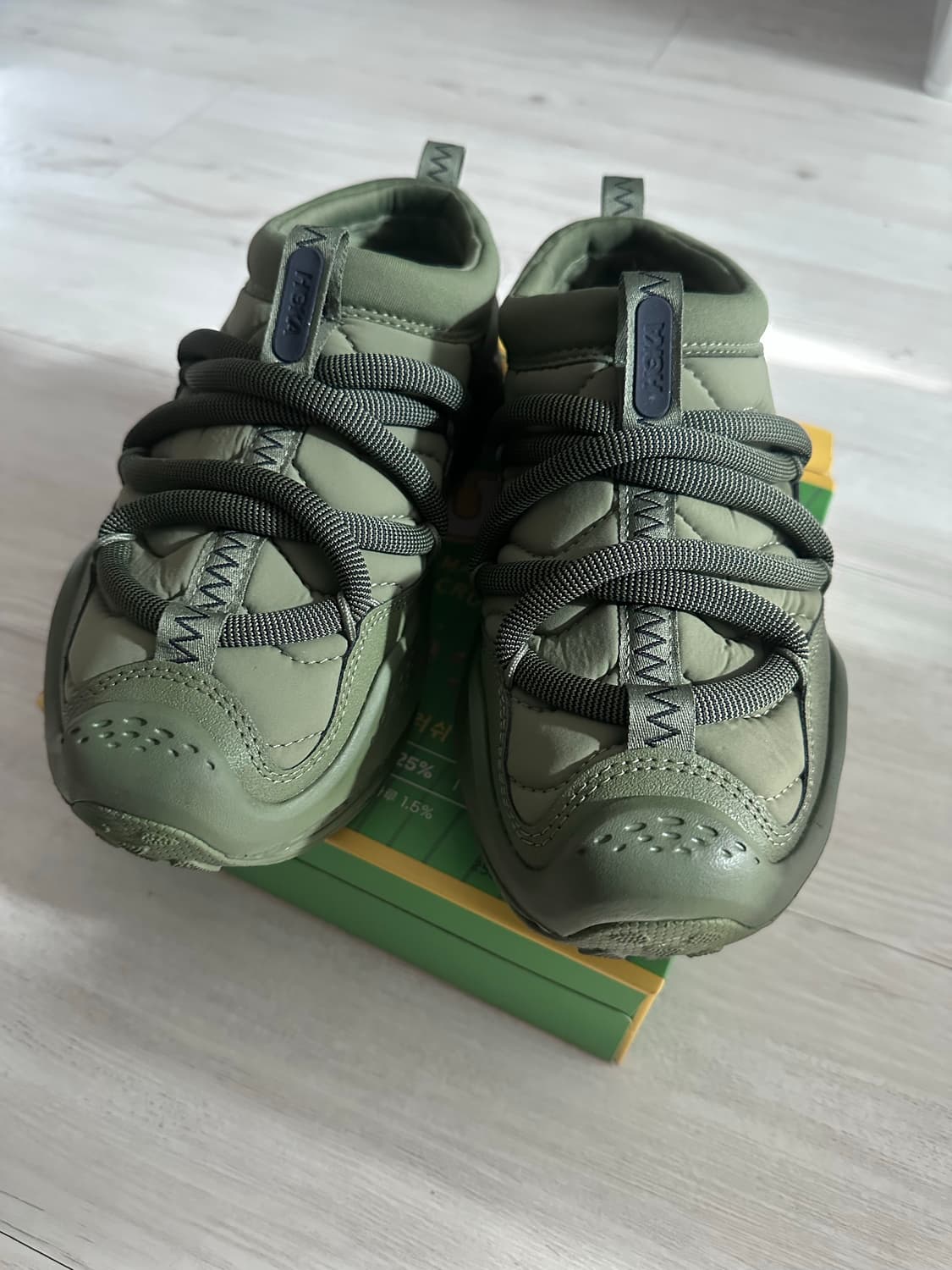 호카 오라프리모 카키 ;포레스트 플로어) 상품이미지1