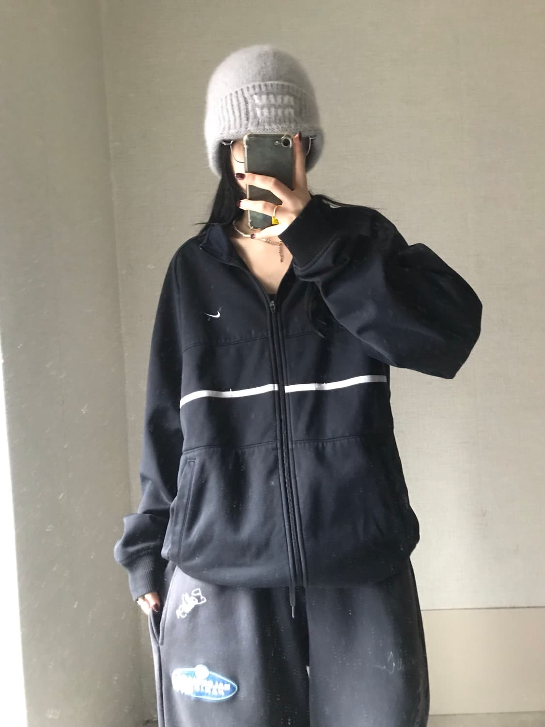 나이키 블랙 오버핏 져지 상품이미지1