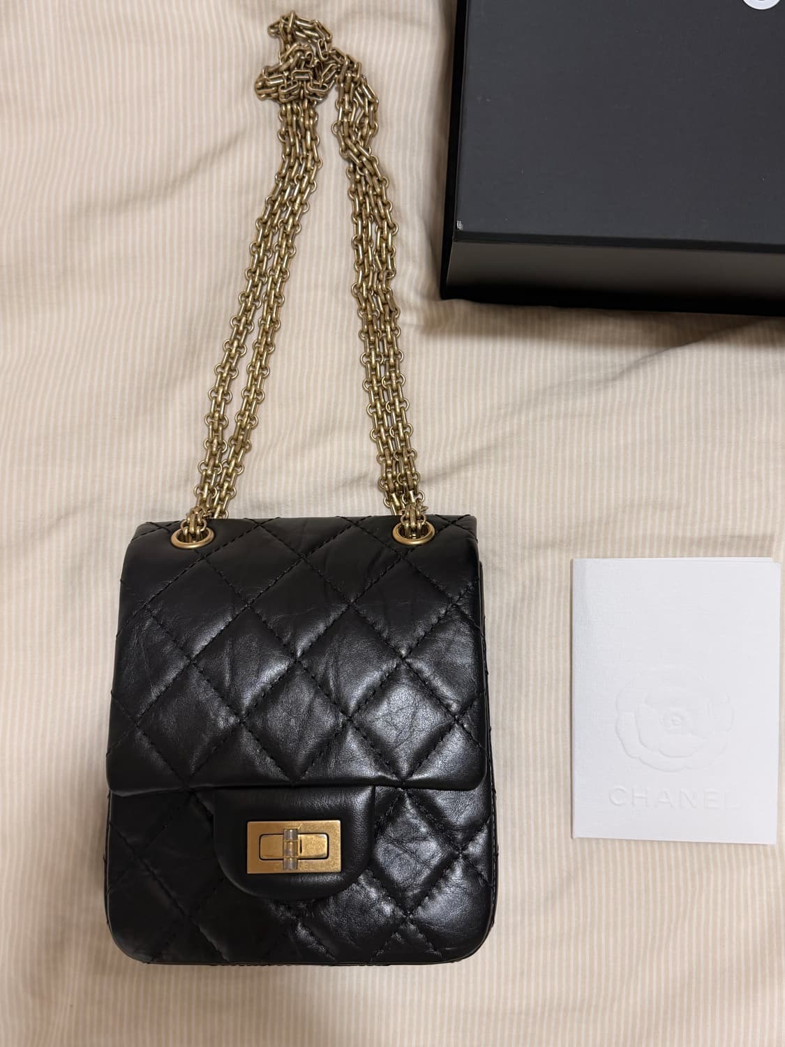 샤넬 빈티지미니 2.55 시즌백 세로 블랙 상품이미지1