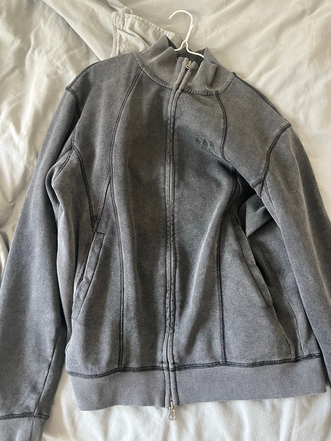 낫포너드 피그먼트 하이넥 집업 상품이미지3