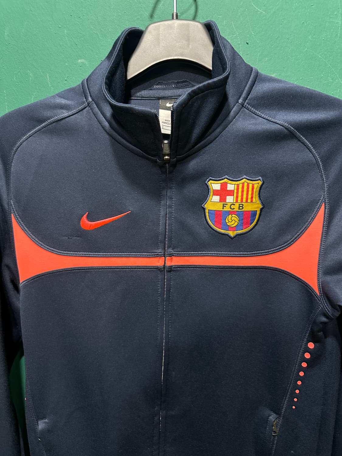 나이키 바르셀로나 트랙탑져지S 상품이미지4