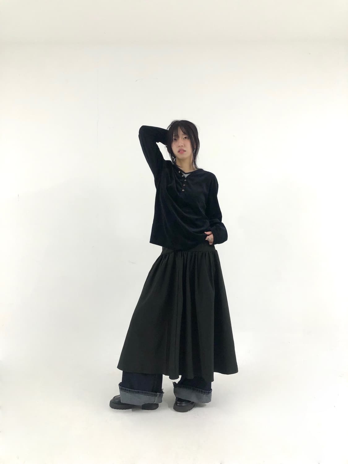 Striped Layered Black Velvet Tee Set 상품이미지3