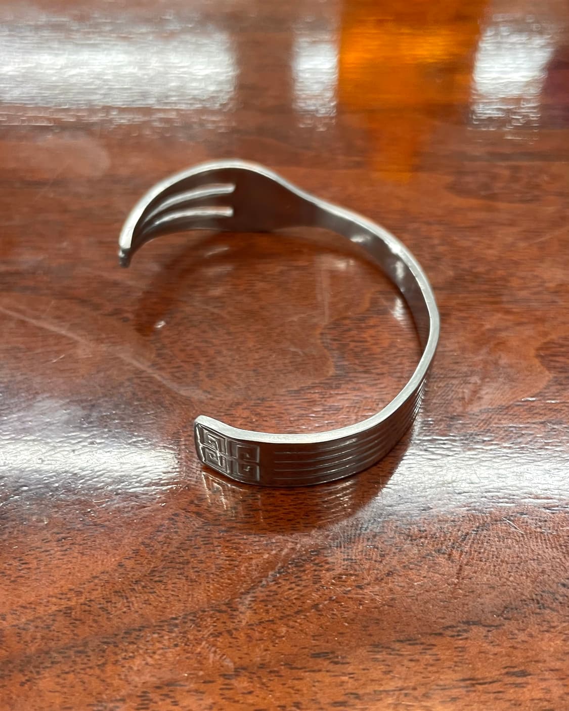 지방시 포크 팔찌 상품이미지2