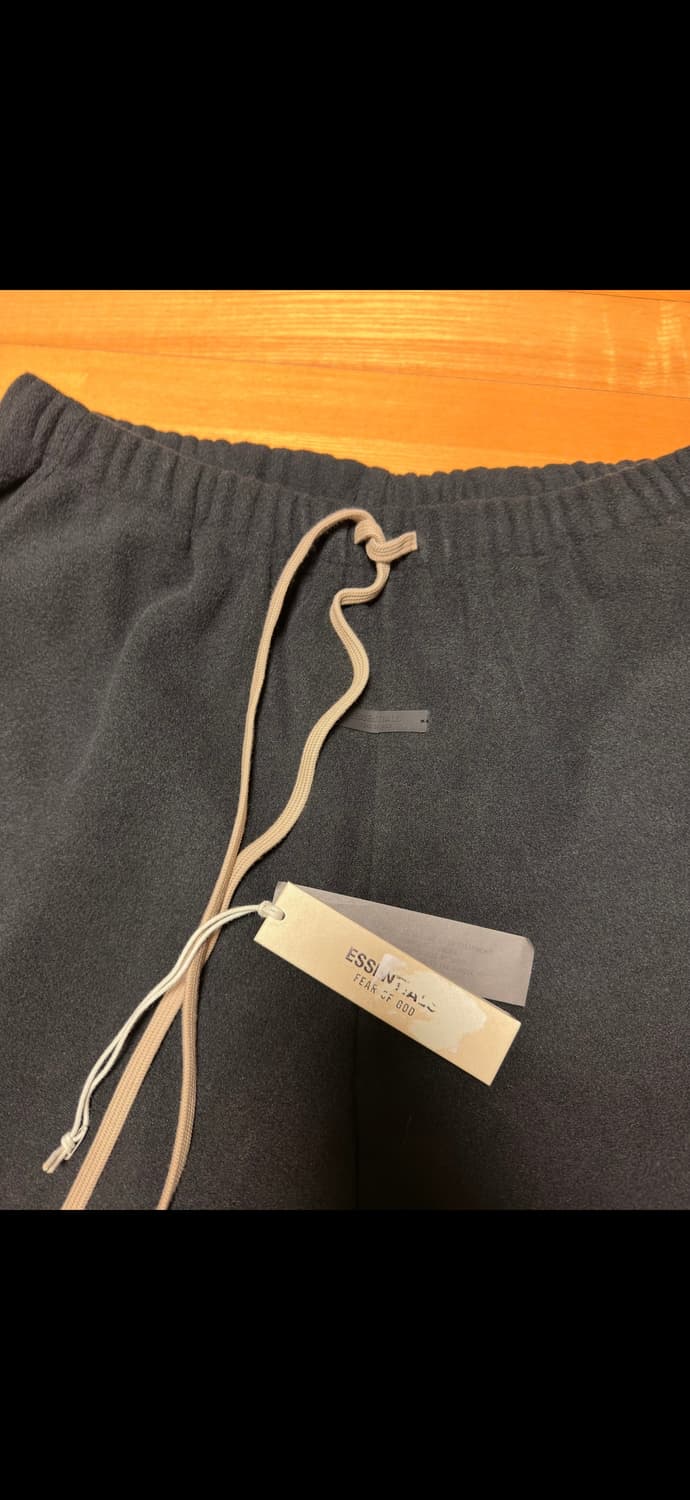 피어오브갓 에센셜 24fw 헤비 파일 와이드 팬츠 블랙 상품이미지4