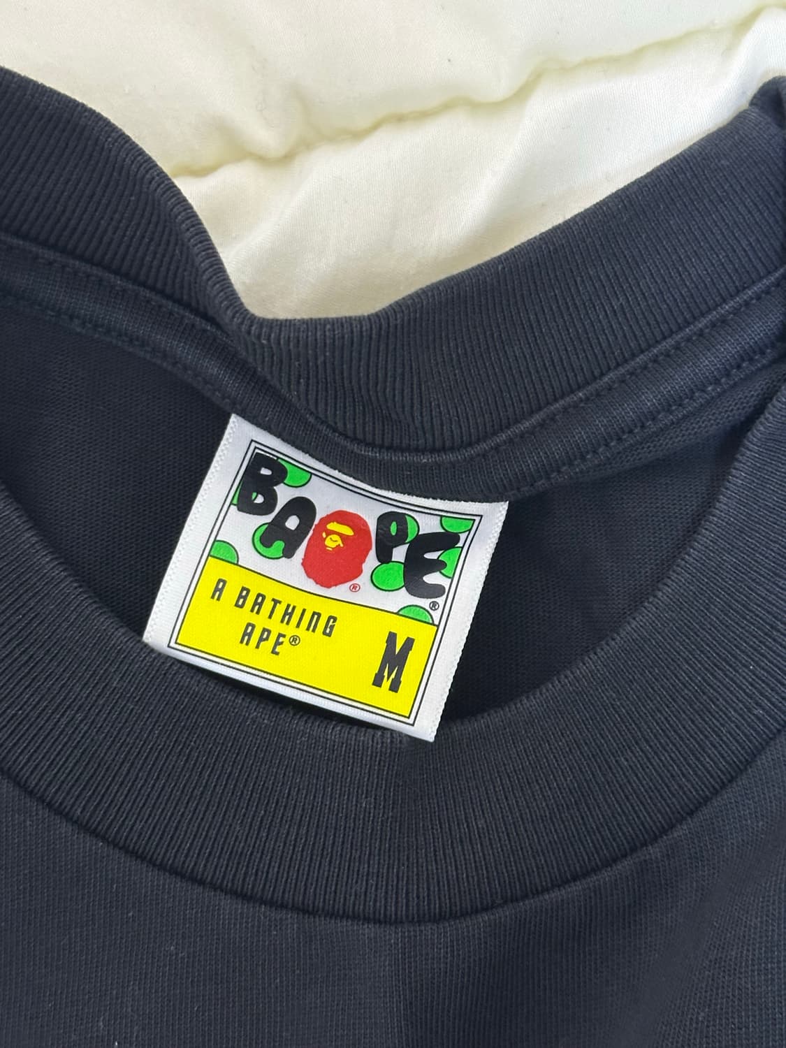 베이프 베이비마일로 홍콩 18주년 티셔츠 상품이미지3