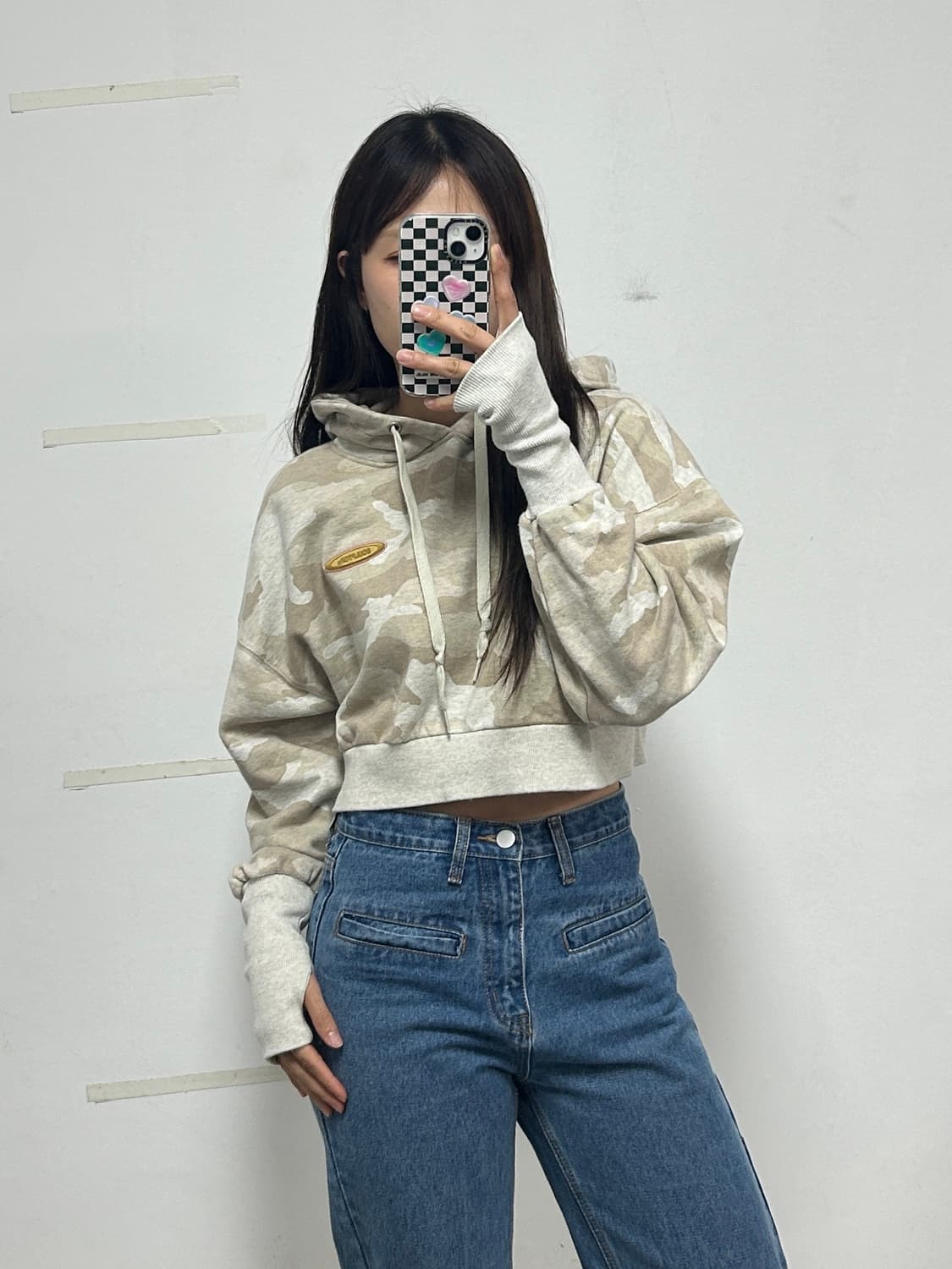 스컬프터 카모플라쥬 패턴 크롭 후드티 상품이미지1