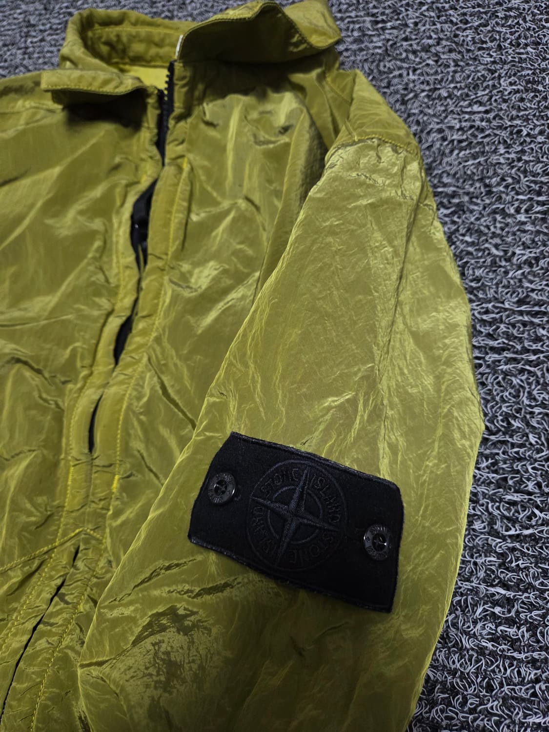 스톤아일랜드 나일론 셔츠자켓/105/정품 상품이미지3