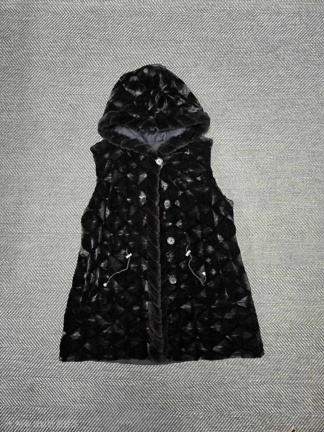 루치아노 오네스티 밍크 양면 깎은다이아몬드 패턴 후드밍크베스트 밍크롱조끼 상품이미지1