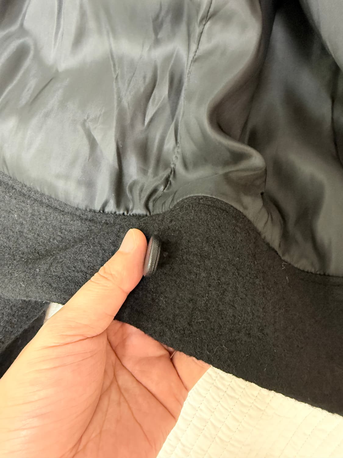 우영미 벨티드 울 점퍼 블랙(48) 상품이미지7