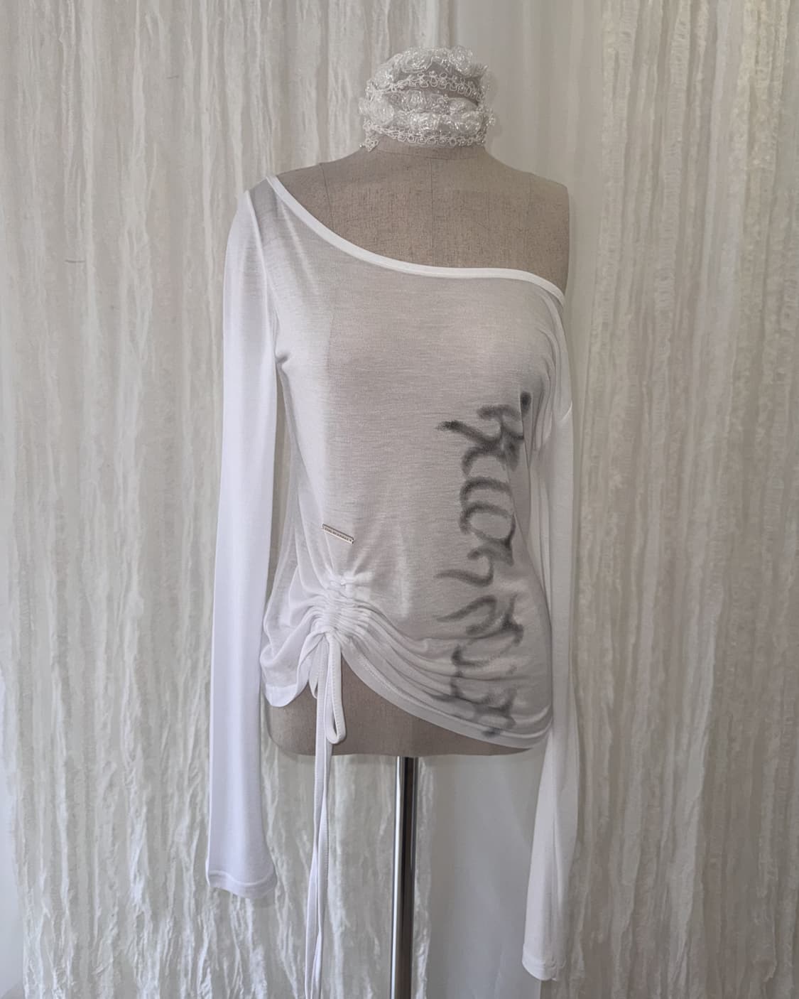 화이트 사이드 셔링 롱슬리브 상품이미지1