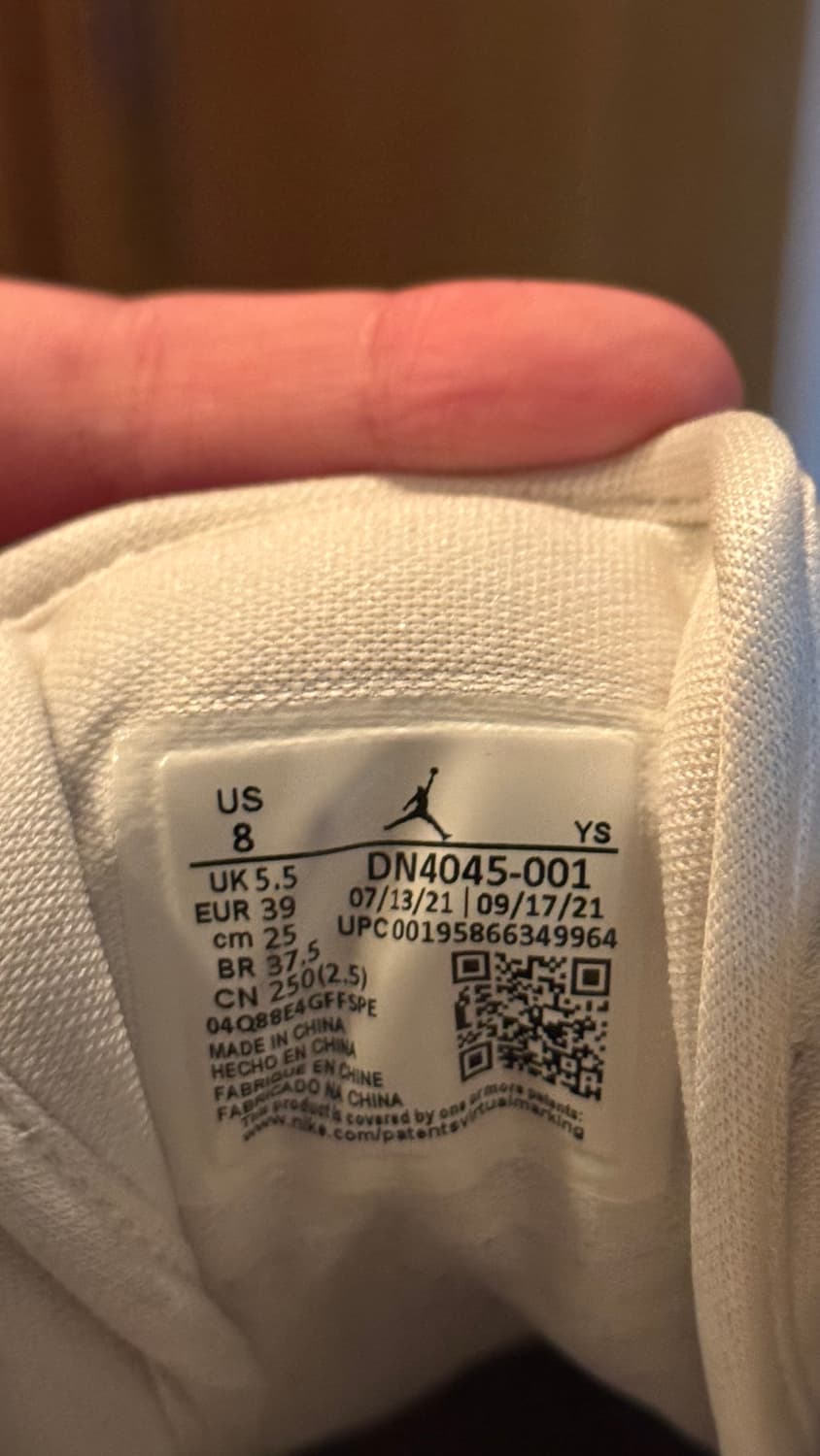 [250/8사이즈] 베이비핑크 나이키 조던 상품이미지3