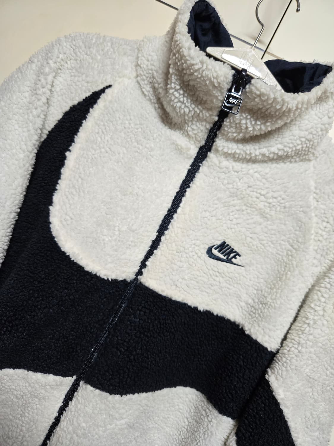 나이키 빅스우시 양면 후리스 점퍼(화이트+네이비) 상품이미지2
