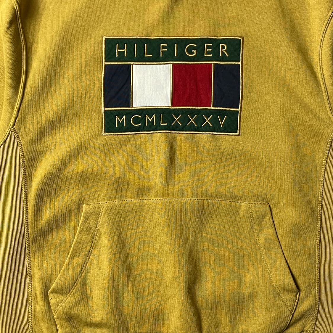 TOMMY HILFIGER 토미힐피거 머스타드 기모 후드티 A00547 상품이미지3
