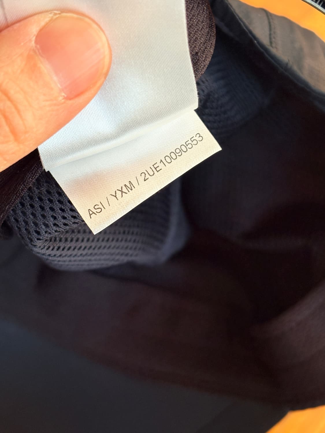 온러닝 x Beams 빔즈 러닝모자 블랙 상품이미지5