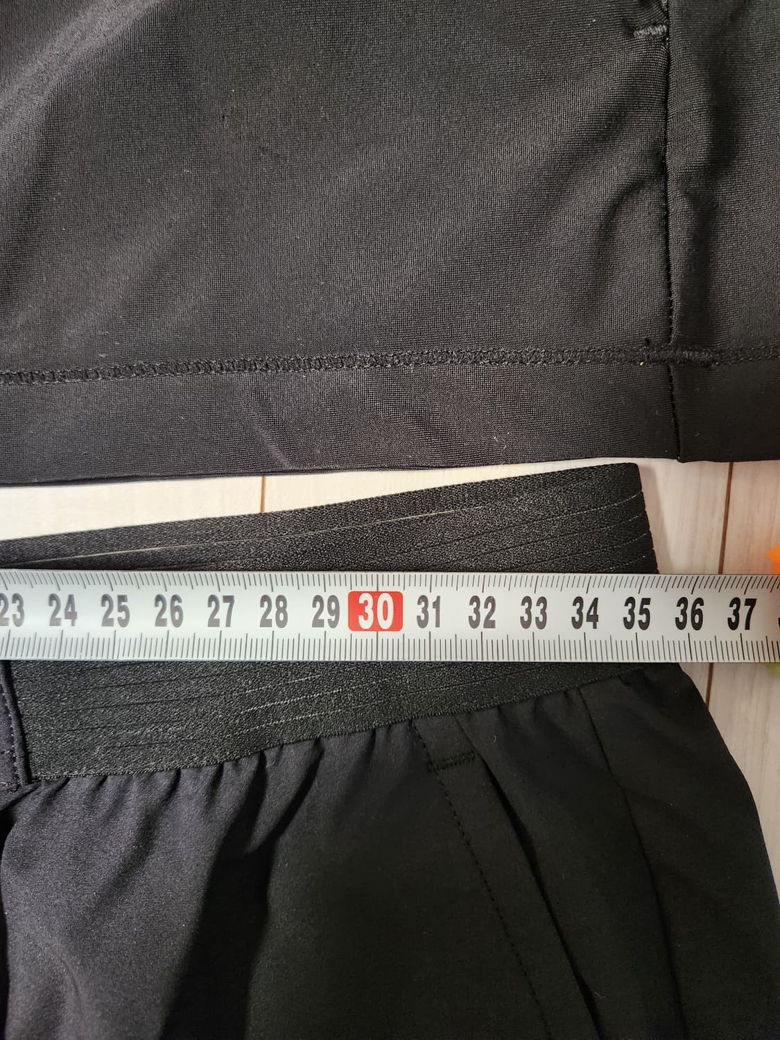 새상품급) 디스커버리 남성 풀집업 래쉬가드 상하의 세트 사이즈95 m

 상품이미지5