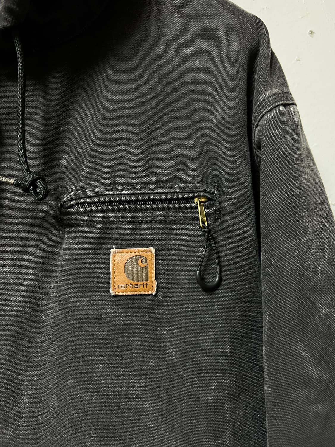 칼하트 J141 블랙 샌드스톤 시에라 자켓 상품이미지4