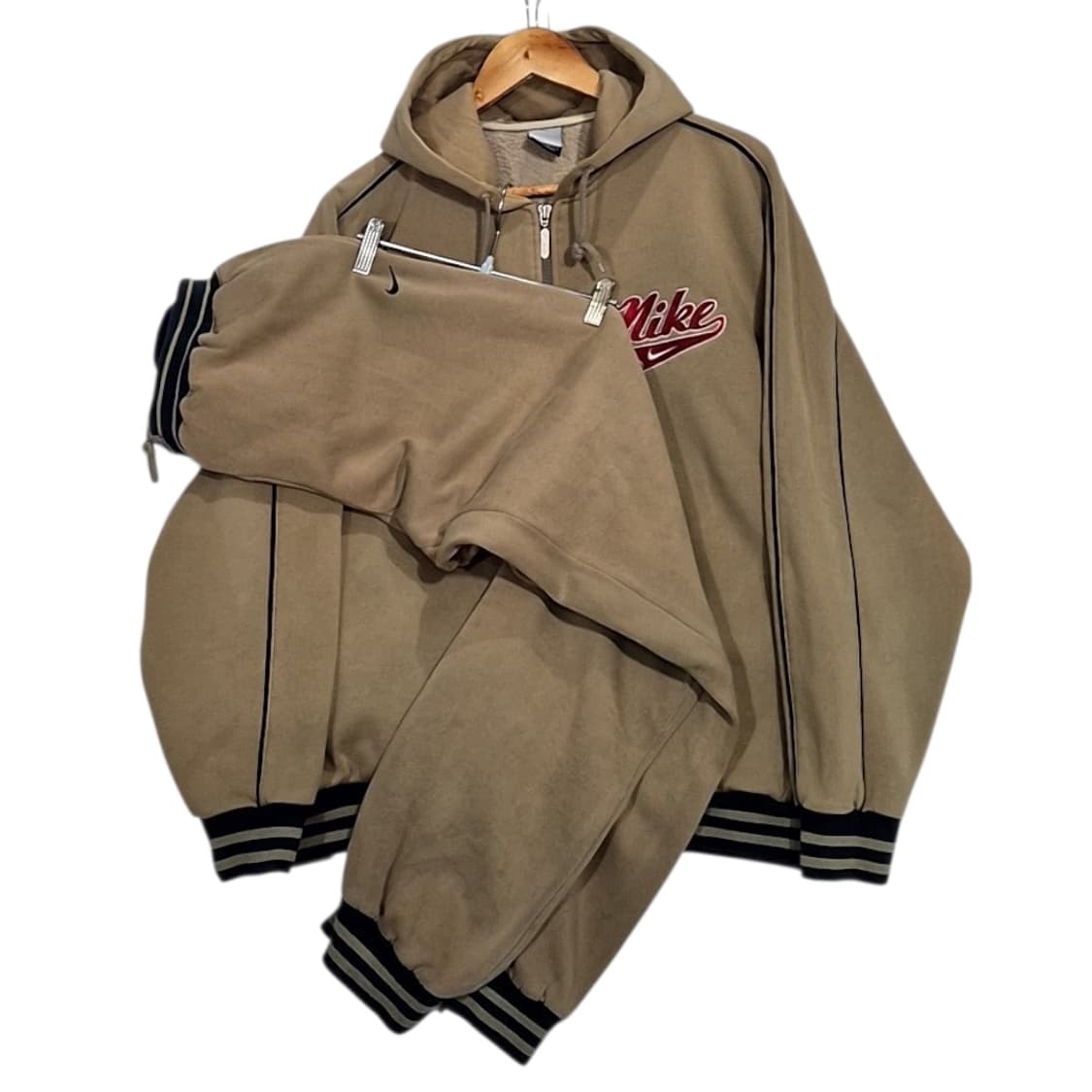 나이키 00s 츄리닝 셋업 상품이미지1
